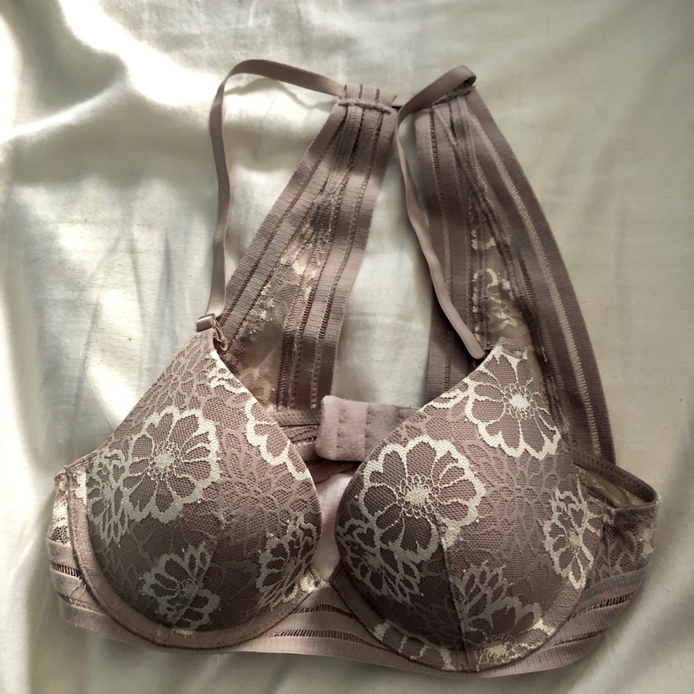 VS PINK lacy bras